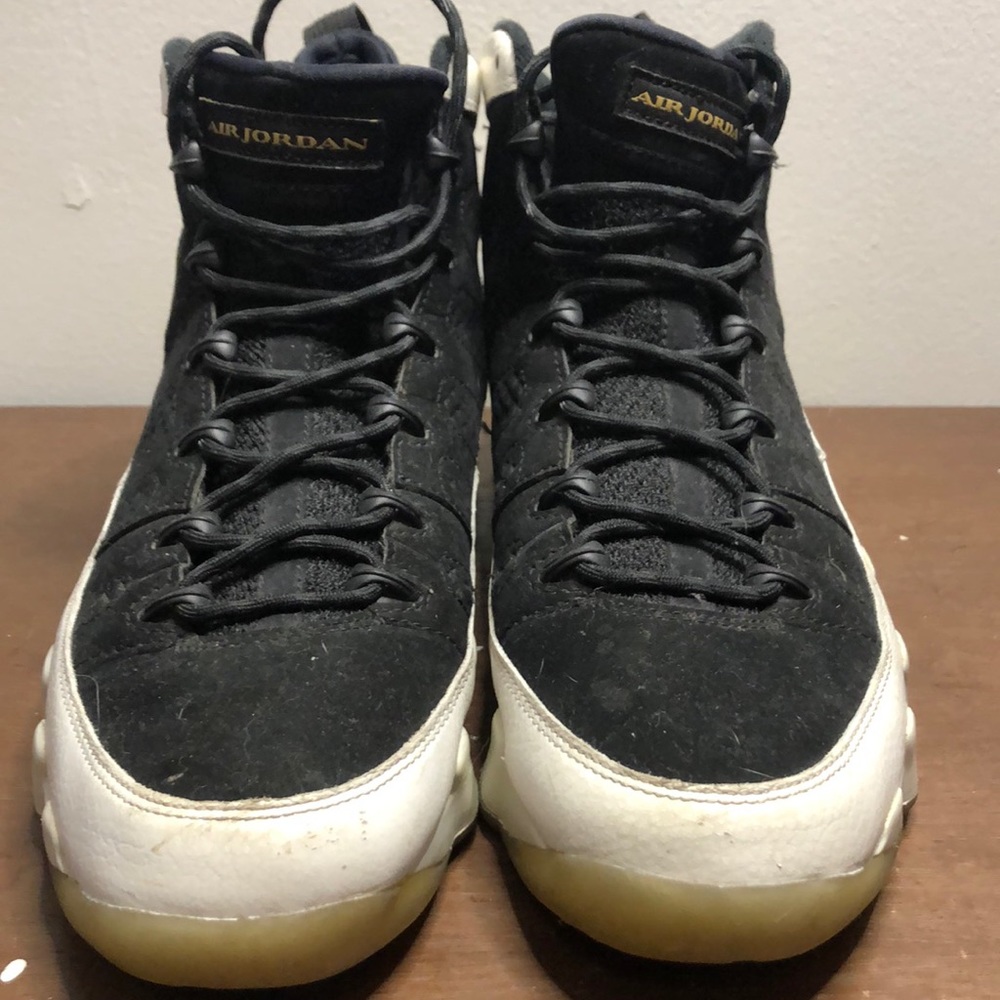 Air Jordan 9’s used.